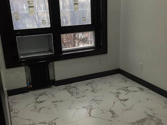 4th image of 6118 4th Ave #3FL