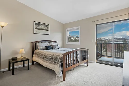 410D Bayview Dr Photo 1