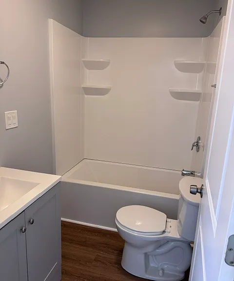 4429 Maplecrest Ave — Photo 12