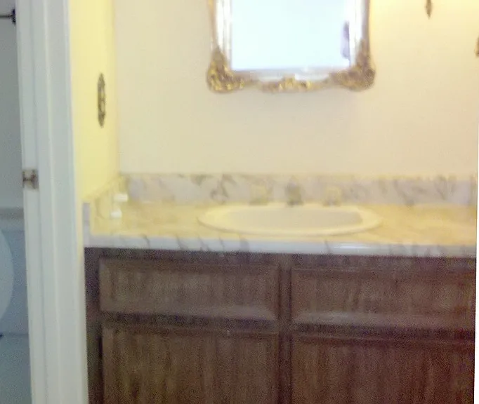 1813 Girard Blvd NE #10 — Photo 14