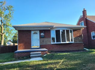 13180 Netherwood St, Southgate, MI 48195
