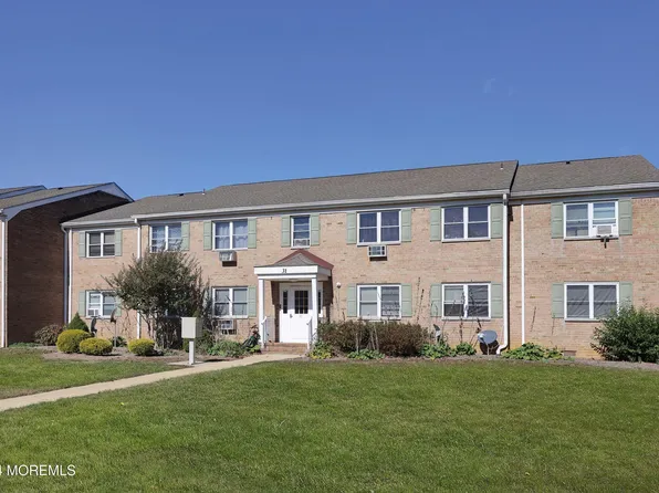 31 Manchester Court #F, Freehold, NJ 07728