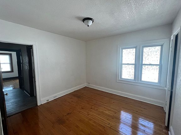 4th image of 3061 N 25th St