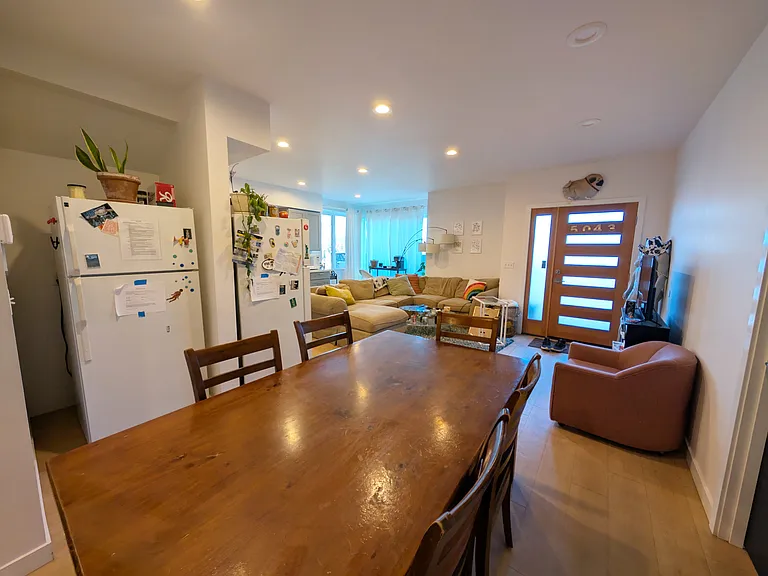 5043 21st Ave NE #B — Photo 11