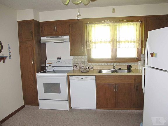 4th image of 1206 Lincoln Ave