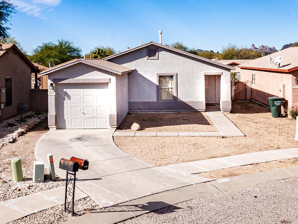 1st image of 6206 S Sarah Elizabeth Dr