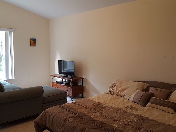 5th image of 517 Gentle Breeze Dr
