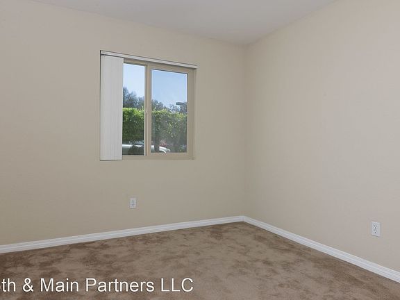 3rd image of 2940 Alta View Dr #G108