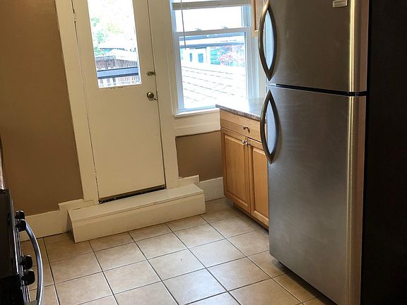 5th image of 40 Park St #7ycx5n05s