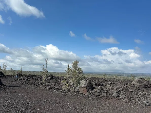 92-1185 Kona Gardens Rd, Captain Cook, HI 96704