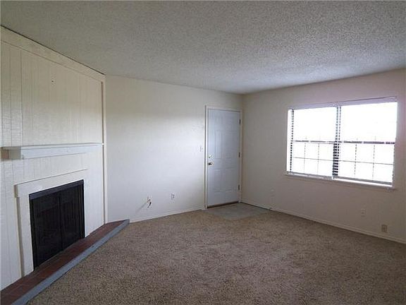 2nd image of 401 12th Ave #176