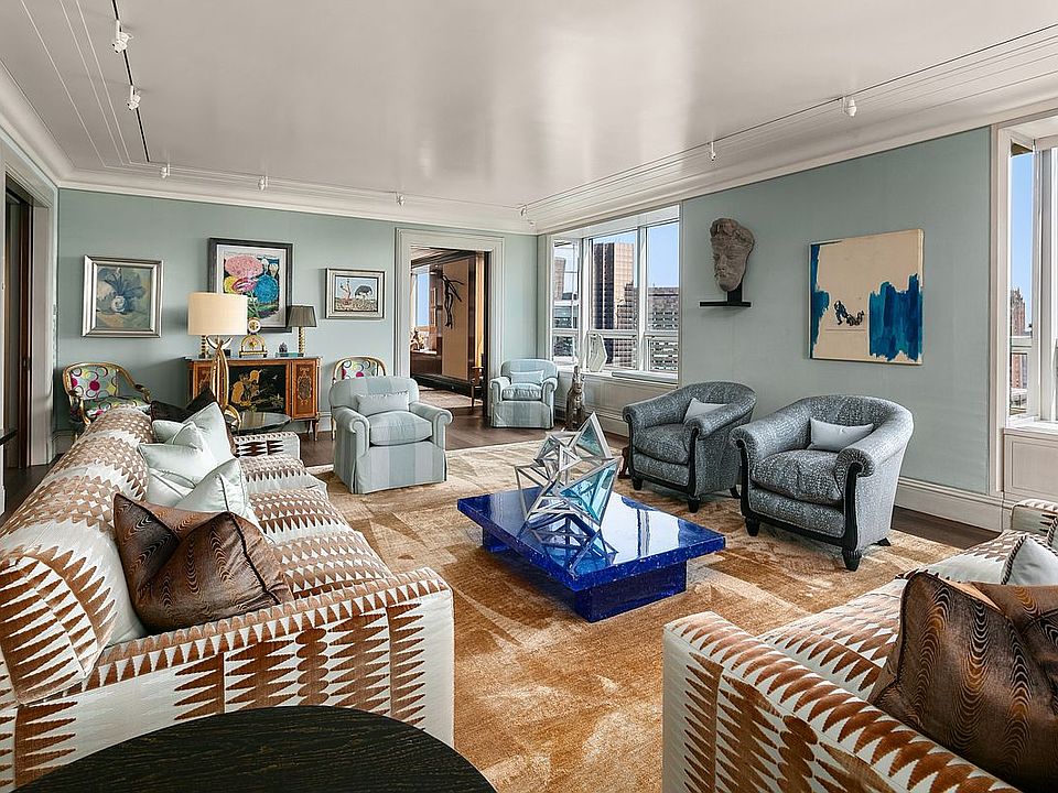 1st image of 15 W 53rd St #49BC