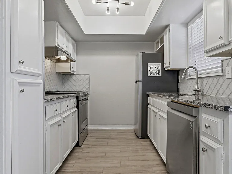 6700 Escondido Dr #G9 — Photo 6