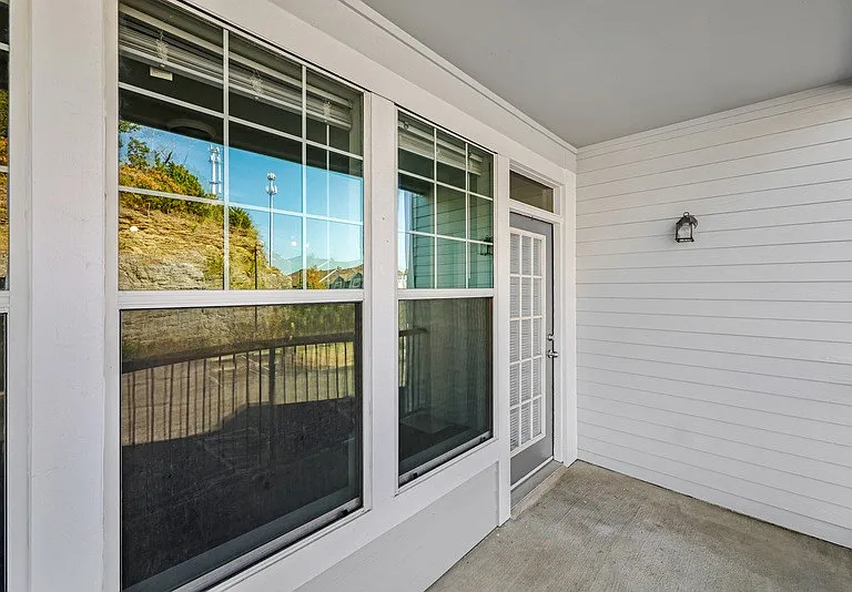 Hickory Point Apartments — Photo 29