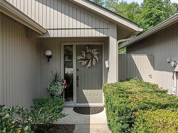 2nd image of 12676 Ionia Ct