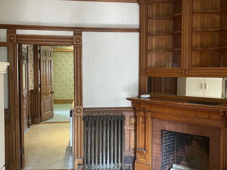 881 Main St #1 — Photo 8