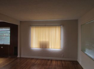 8650 SW Canyon Ln APT 1, Portland, OR 97225