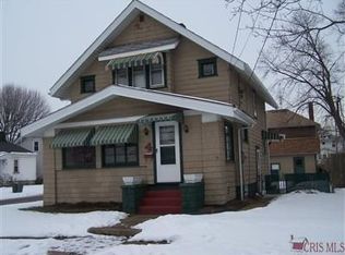 4 Burton Ave NE, Massillon, OH 44646