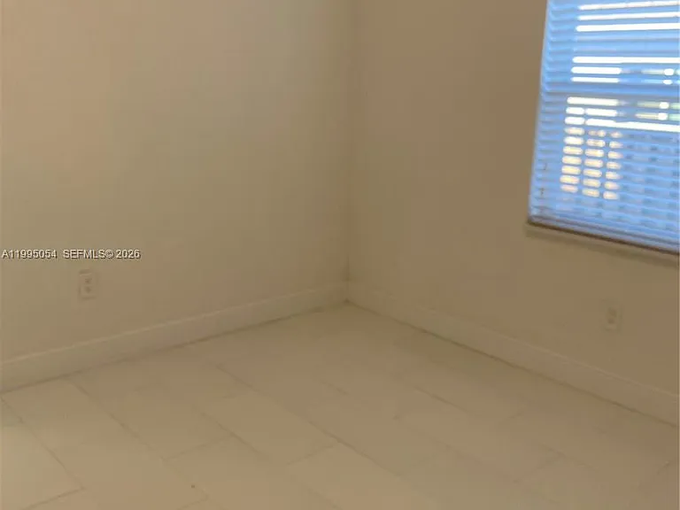 2833 SW 38th Ave #2833 — Photo 16