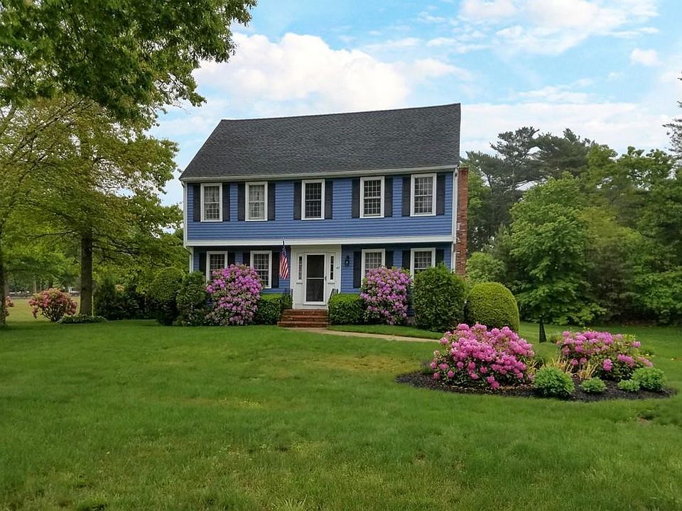 1st image of 42 Kathleen Dr