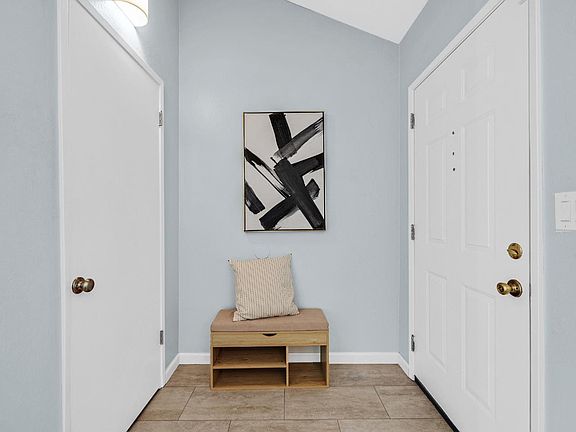 3rd image of 1034 Ribisi Cir