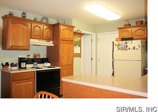 5th image of 118 Michelle Dr