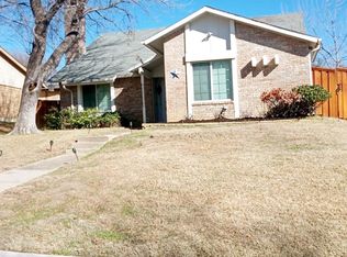 3710 Fairfield Dr, Carrollton, TX 75007