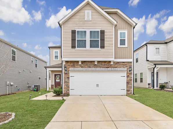 131 White Ash Dr, Clayton, NC 27527