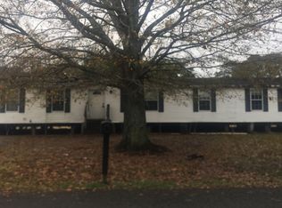 100 Blanco Dr, Youngsville, LA 70592