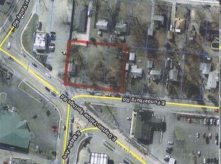 128 E Funderburg Rd, Fairborn, OH 45324