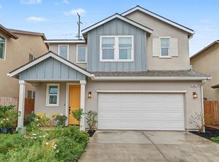 1007 W Payson Avenue, Visalia, CA 93291