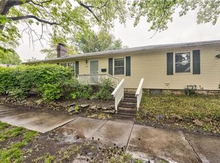 5845 Kenwood Ave, Kansas City, MO 64110