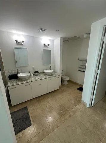350 S Miami Ave #2302 — Photo 8