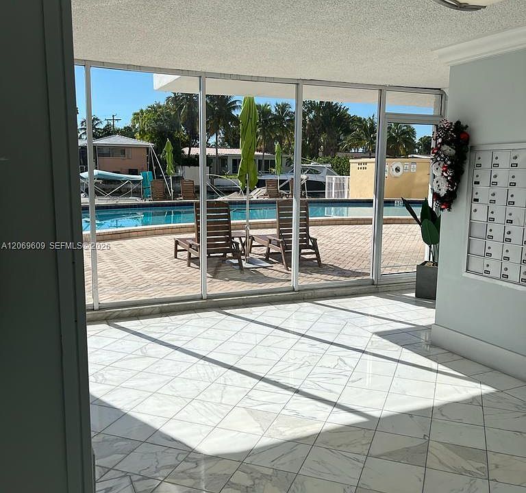1st image of 2020 NE 135th St APT 609