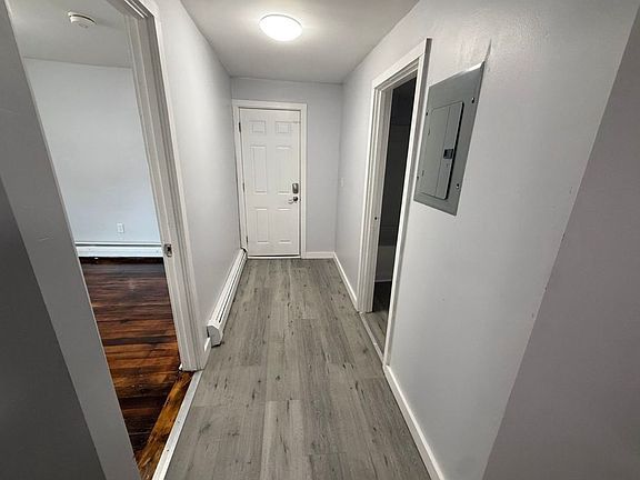 4th image of 88 Cross St #2