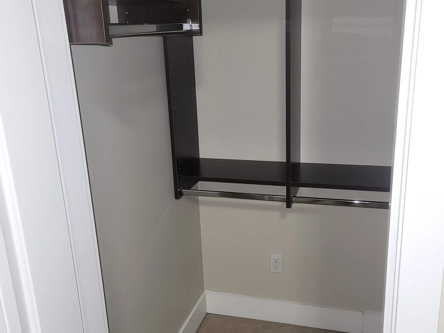 1 bed, 1.0 bath, $1,395 — Photo 3