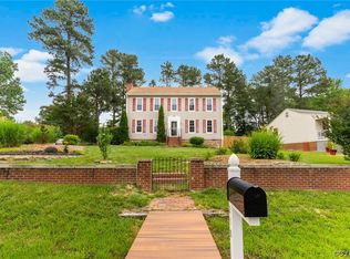 13210 Echo Ridge Dr, Midlothian, VA 23112