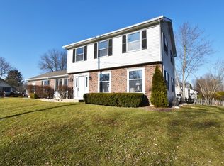 407 Spring St, Geneva, IL 60134