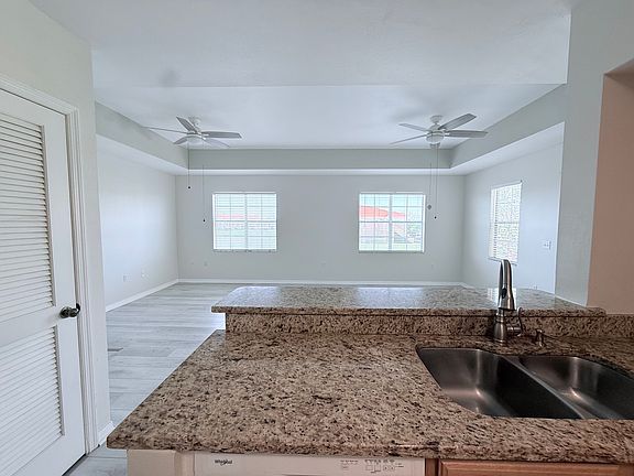 5th image of 1025 Villagio Cir Unit 207