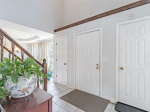 3rd image of 1347 Sharonbrook Dr