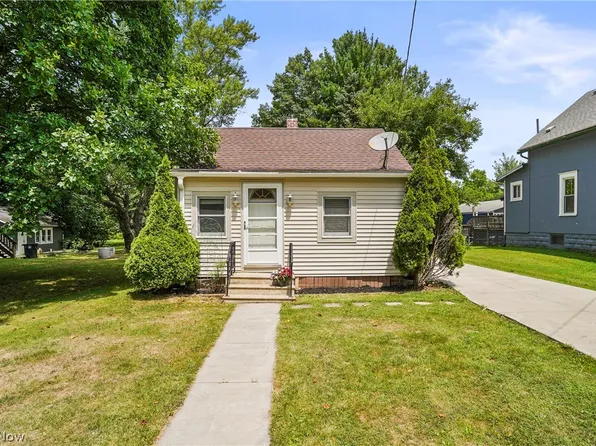 867 Morse St, Akron, OH 44314