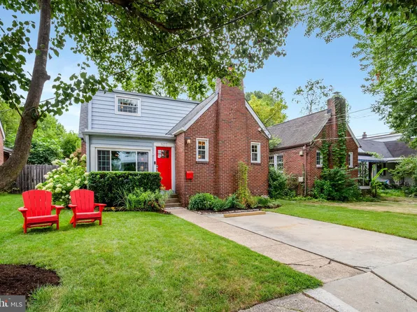 507 S Wakefield St, Arlington, VA 22204