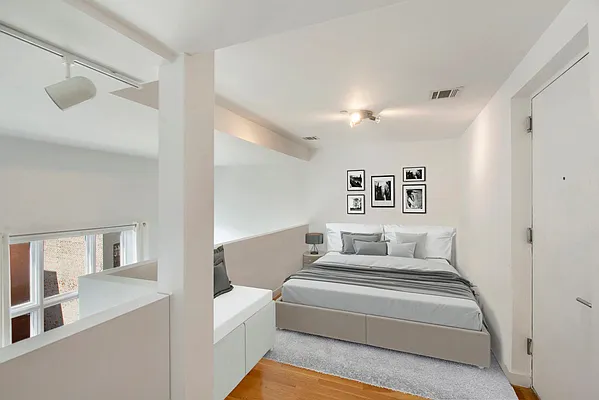 Sold by Keller Williams NYC | media 13