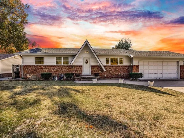 9201 W Bekemeyer St, Wichita, KS 67212