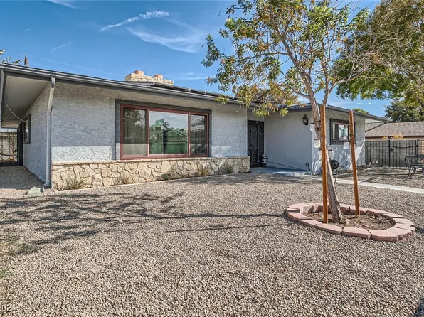 716 Starks Dr, Las Vegas, NV 89107