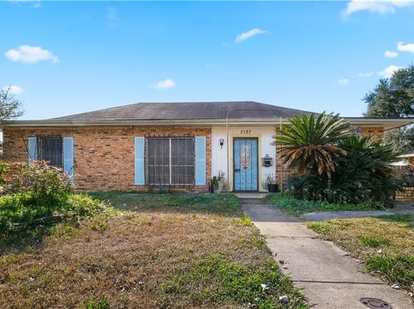 2127 Memorial Dr, Alexandria, LA 71301