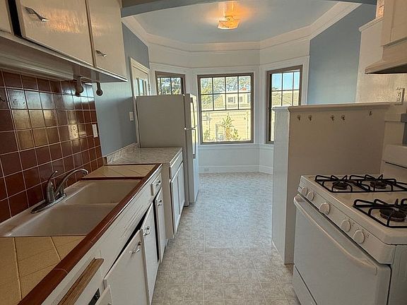 5th image of 2301 15th St APT 12