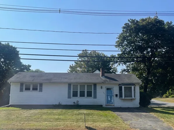 182 Whalom Rd, Lunenburg, MA 01462