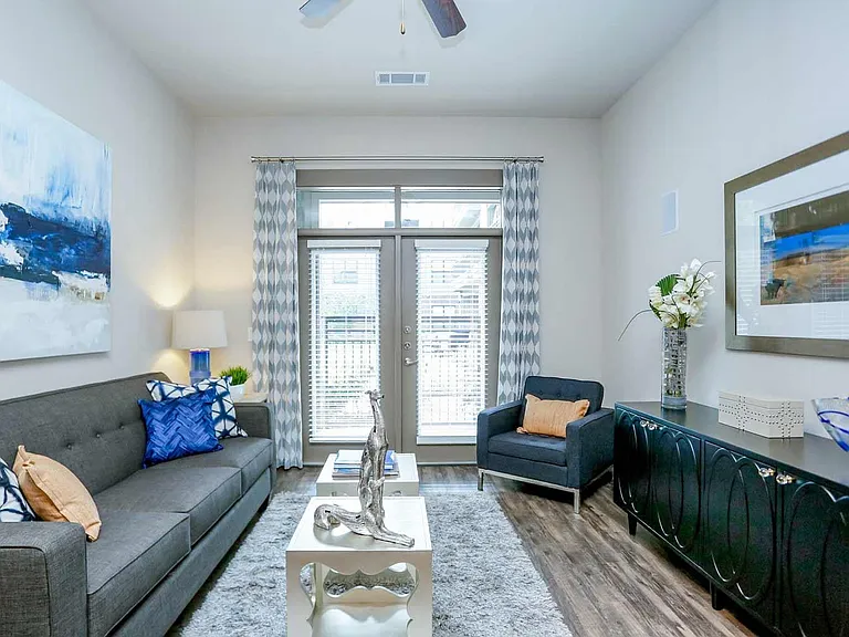 2033 S Gessner Rd #4304 — Photo 2