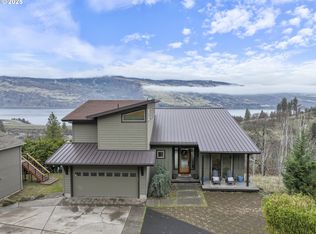 450 Center St, Mosier, OR 97040